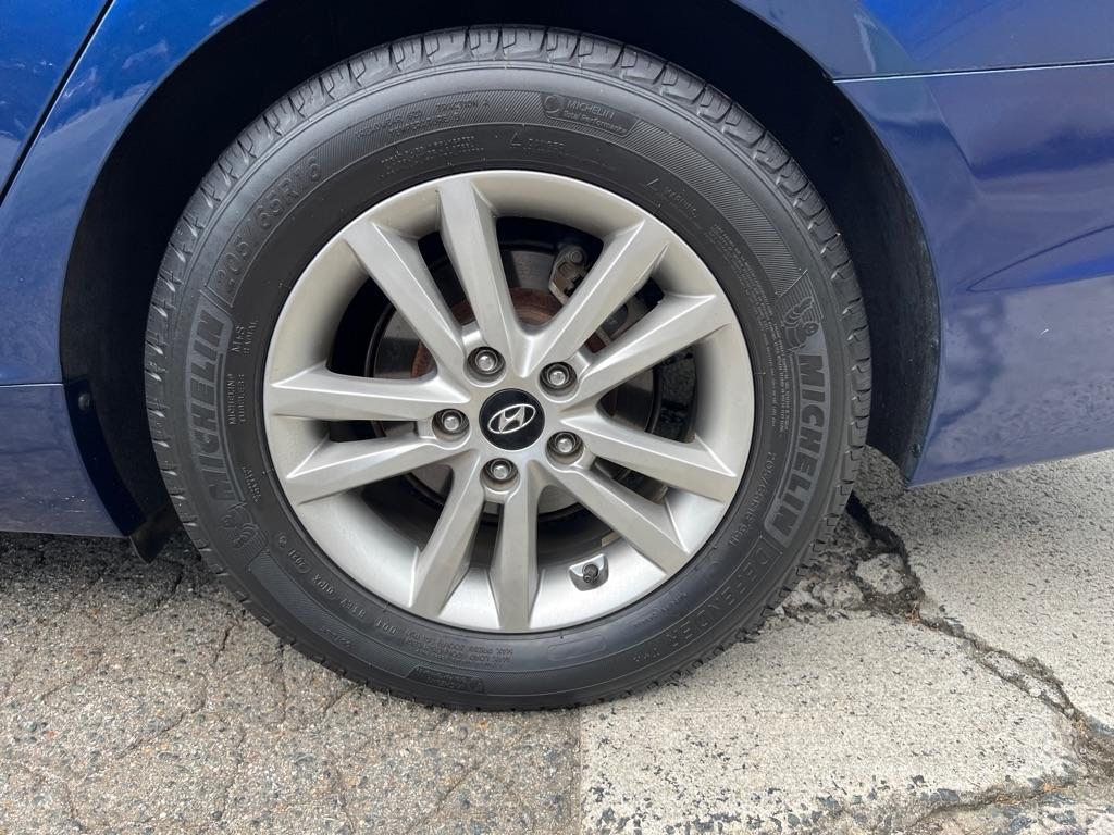 Hyundai Sonata SE 2016