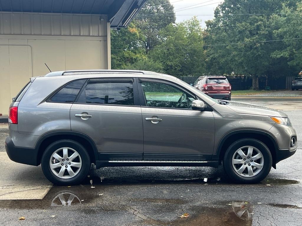 Kia Sorento LX 2WD 2012