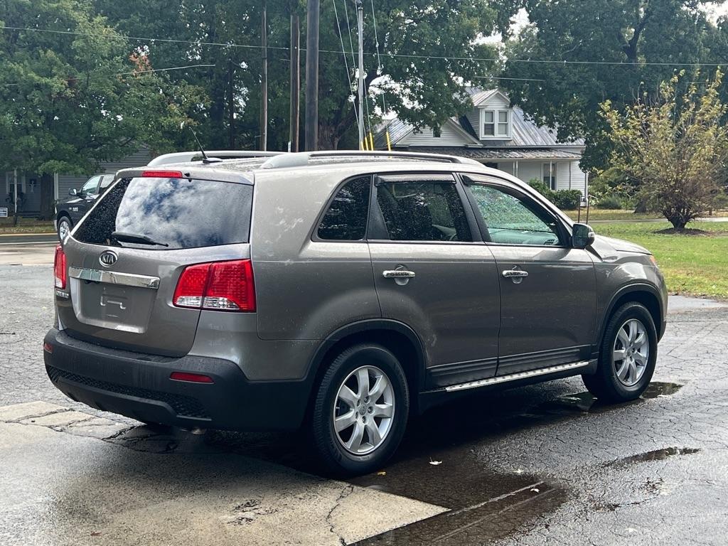 Kia Sorento LX 2WD 2012