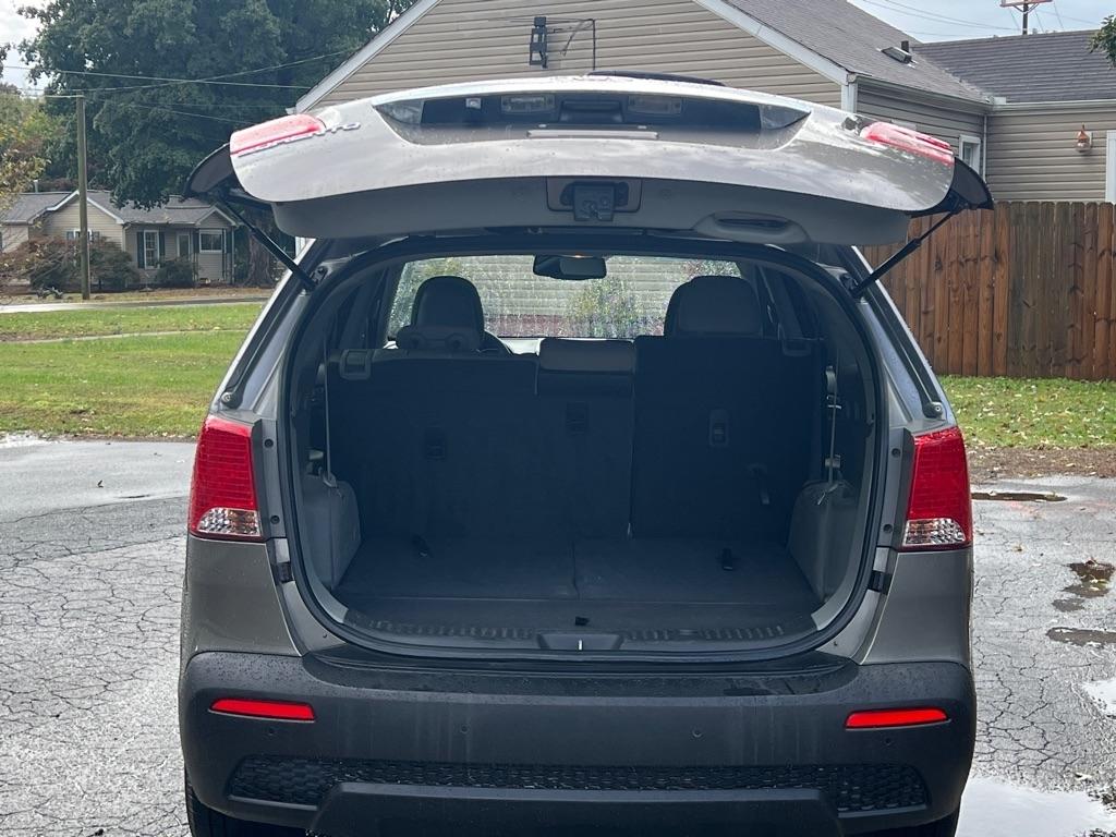 Kia Sorento LX 2WD 2012