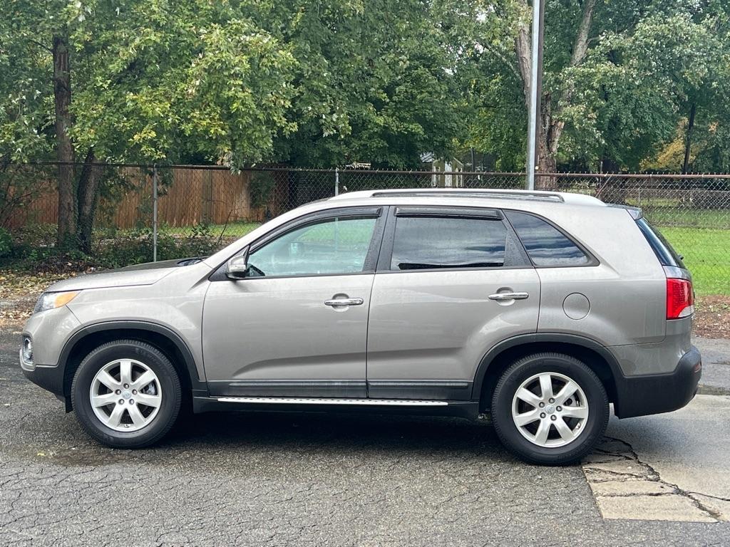 Kia Sorento LX 2WD 2012