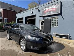 2015 Ford Taurus 