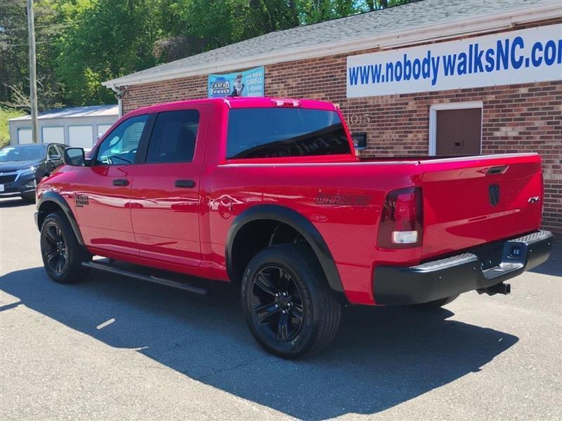 RAM 1500 Classic Tradesman Crew Cab SWB 4WD 2022