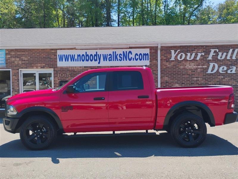 RAM 1500 Classic Tradesman Crew Cab SWB 4WD 2022