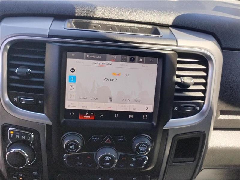 RAM 1500 Classic Tradesman Crew Cab SWB 4WD 2022