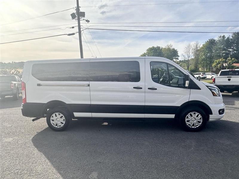 Ford Transit 350 Wagon Low Roof XL w/Sliding Pass. 148-in. WB 2023