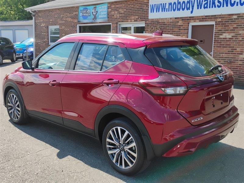 Nissan Kicks SV 2022