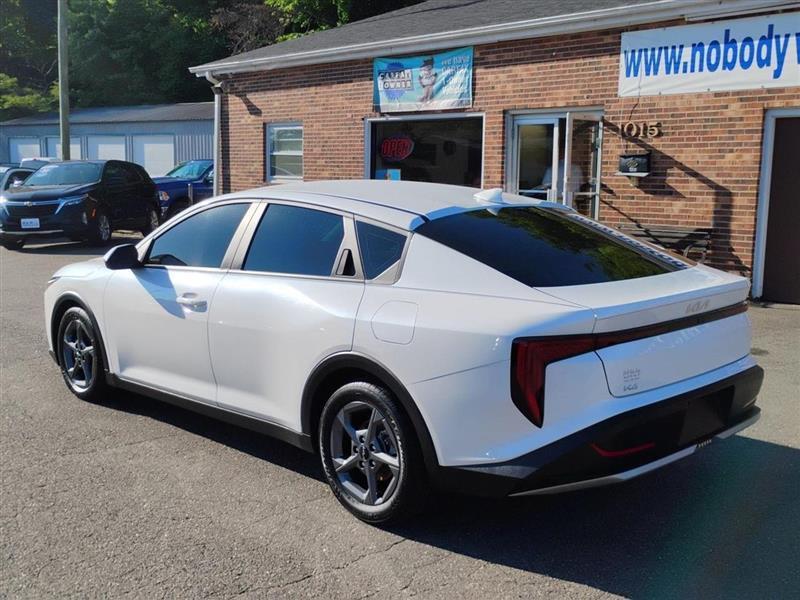Kia K4 LXS 2025