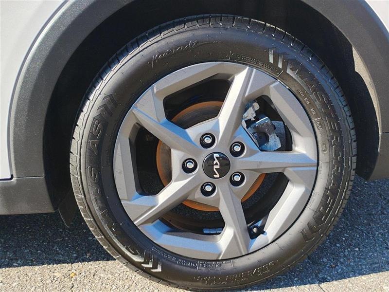 Kia K4 LXS 2025