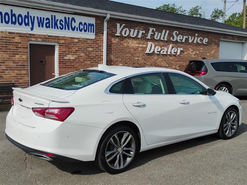 Chevrolet Malibu Premier 2022