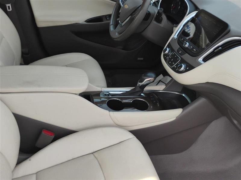 Chevrolet Malibu Premier 2022
