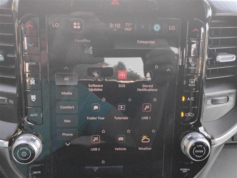 RAM 2500 Tradesman Crew Cab SWB 4WD 2026
