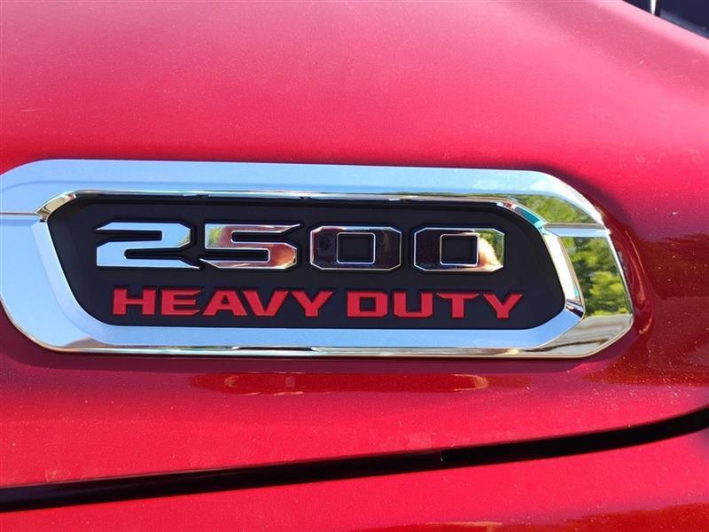 RAM 2500 Tradesman Crew Cab SWB 4WD 2026