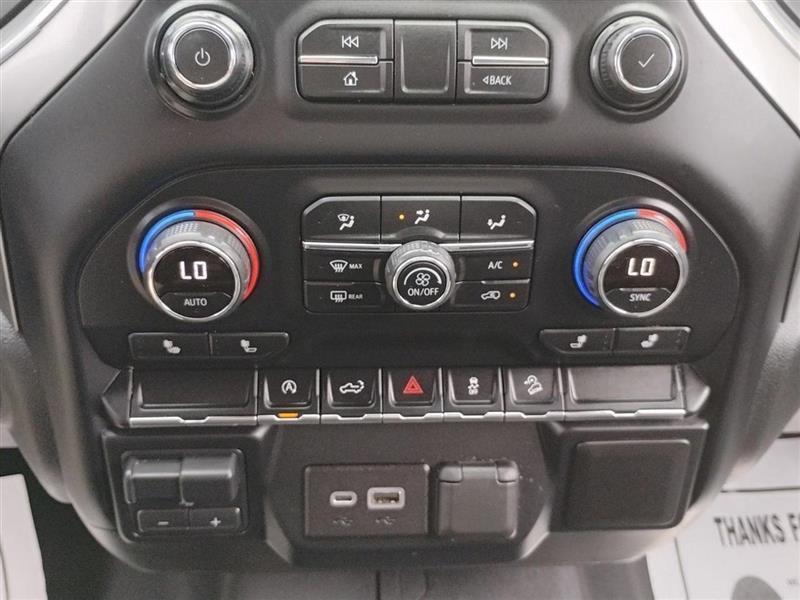 Chevrolet Silverado 1500 LT Trail Boss Crew Cab 4WD 2020