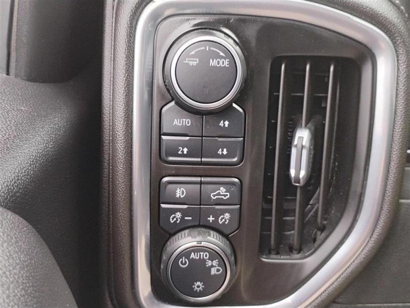 Chevrolet Silverado 1500 LT Trail Boss Crew Cab 4WD 2020