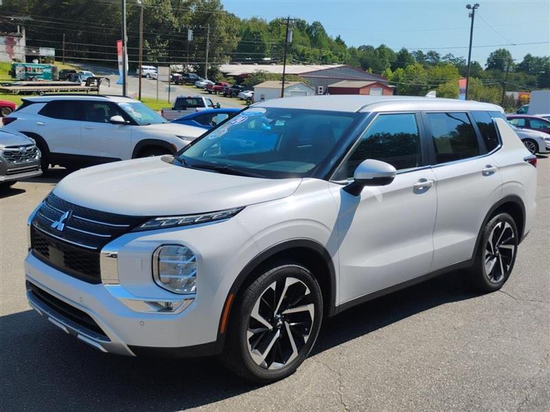 Mitsubishi Outlander SE 4WD 2024