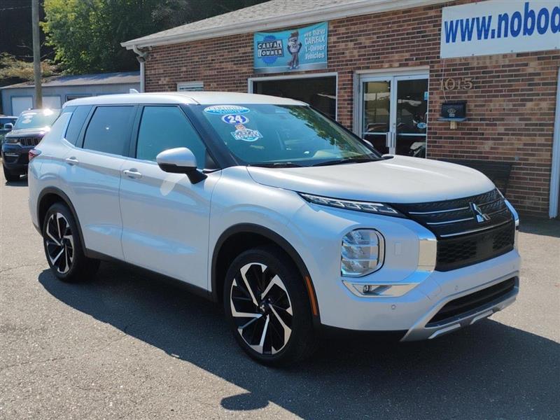 Mitsubishi Outlander SE 4WD 2024
