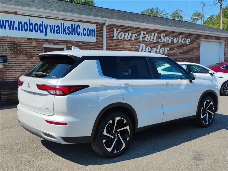Mitsubishi Outlander SE 4WD 2024