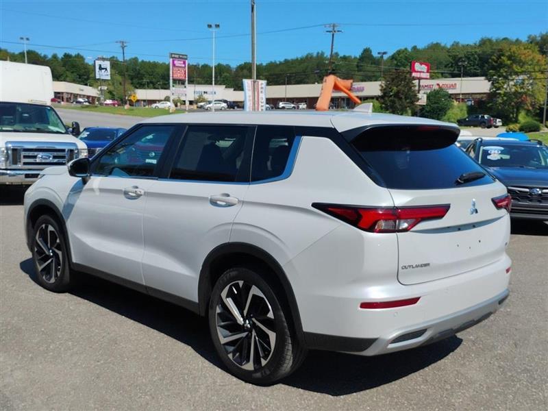 Mitsubishi Outlander SE 4WD 2024
