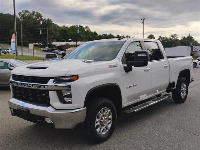 Summit White 2023 Chevrolet Silverado 2500HD Pickup Truck Four-Wheel Drive Automatic
