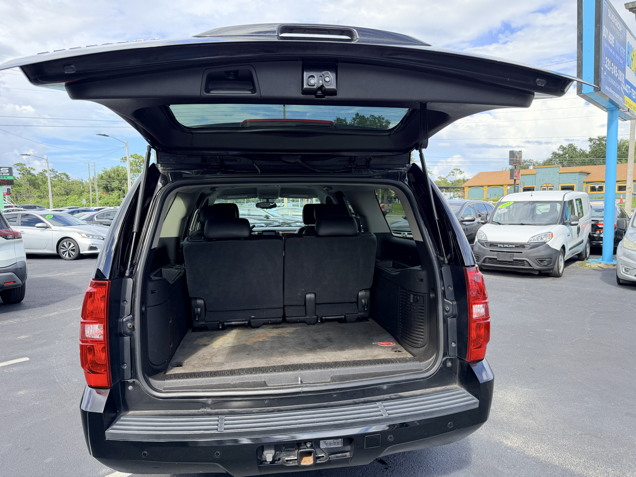 Chevrolet Suburban LT1 1500 2WD 2009