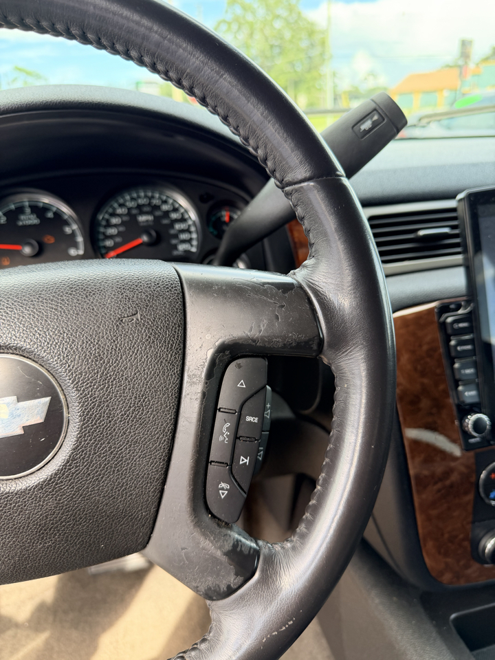 Chevrolet Suburban LT1 1500 2WD 2009