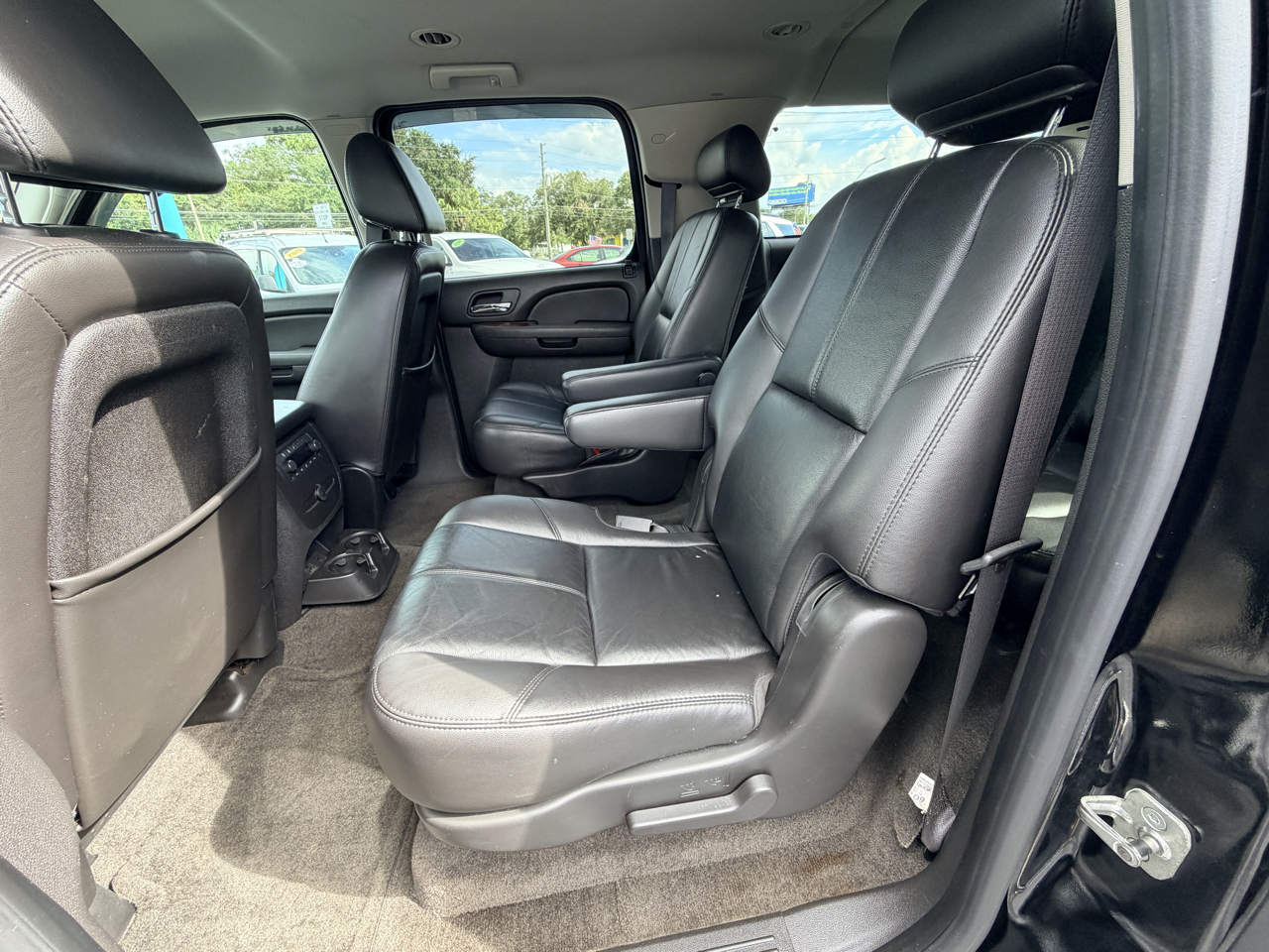 Chevrolet Suburban LT1 1500 2WD 2009