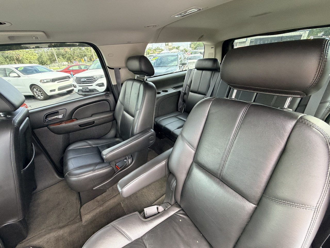 Chevrolet Suburban LT1 1500 2WD 2009