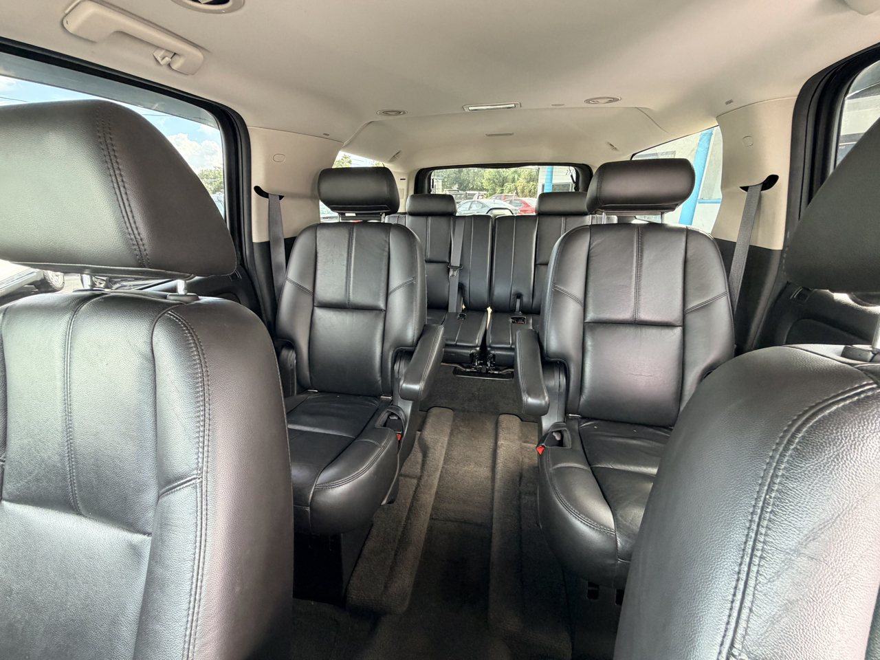 Chevrolet Suburban LT1 1500 2WD 2009
