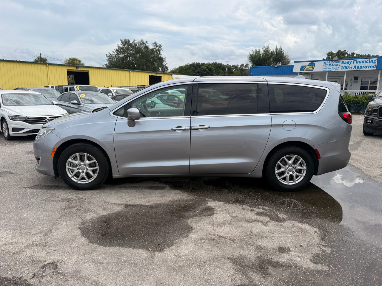 Chrysler Pacifica Touring Plus 2020