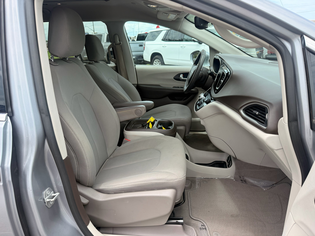 Chrysler Pacifica Touring Plus 2020