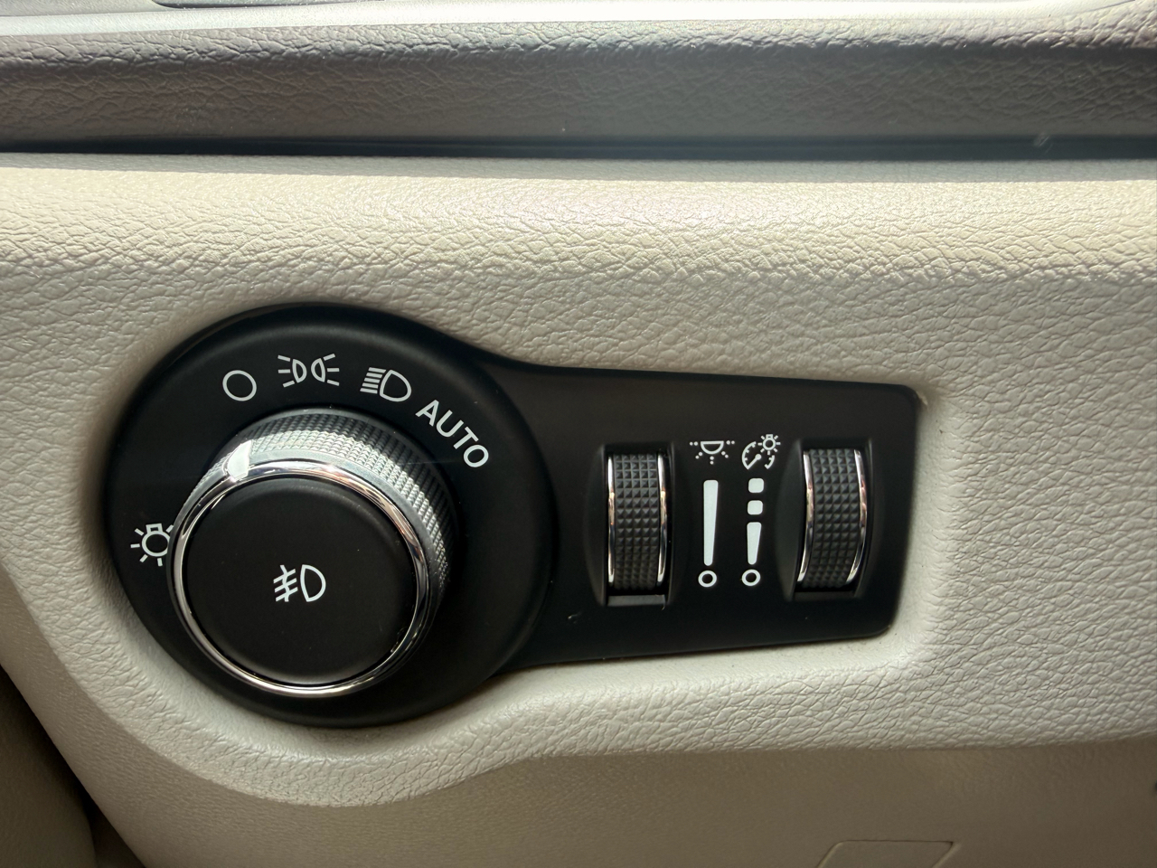 Chrysler Pacifica Touring Plus 2020
