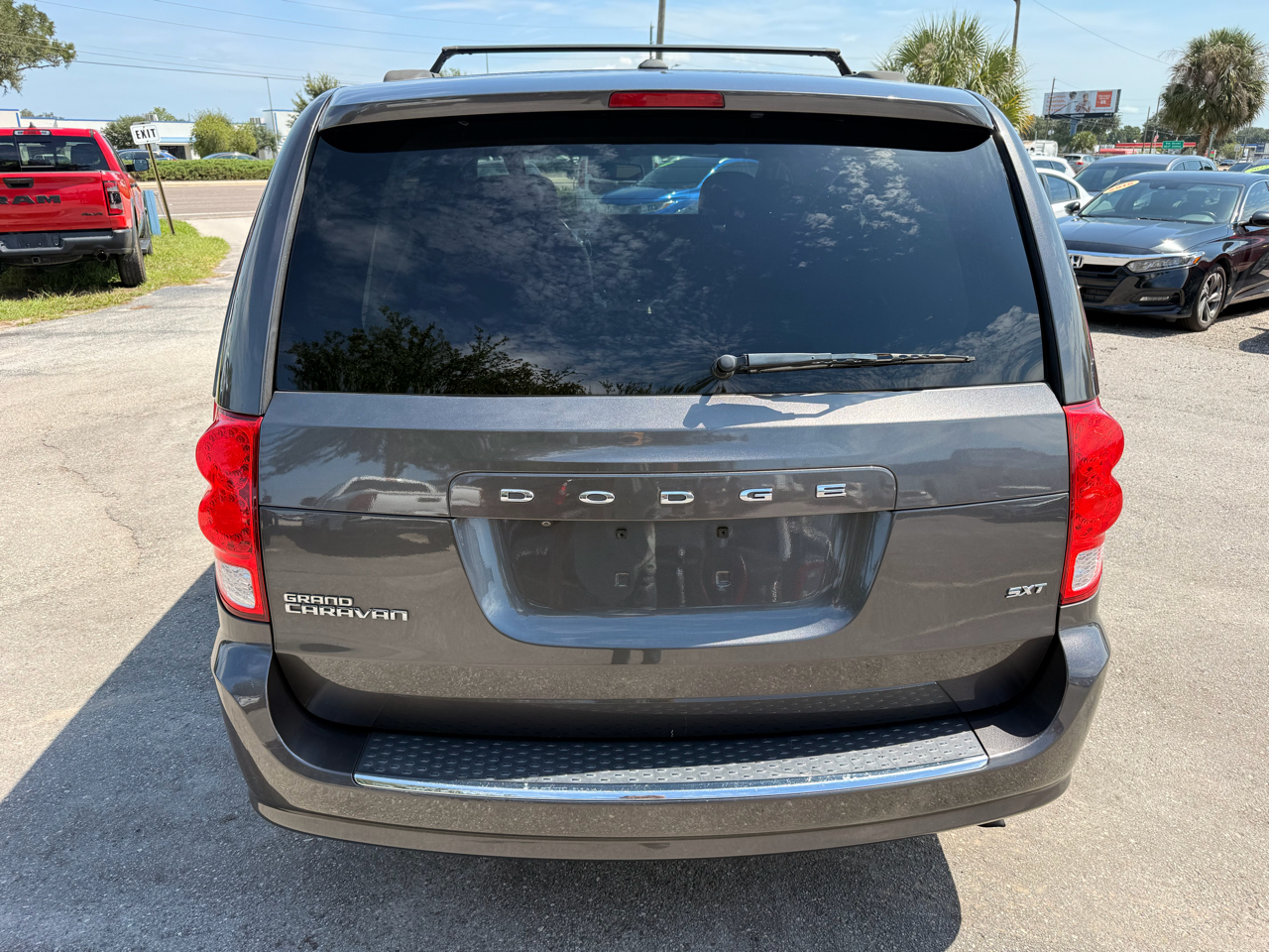 Dodge Grand Caravan SXT 2020