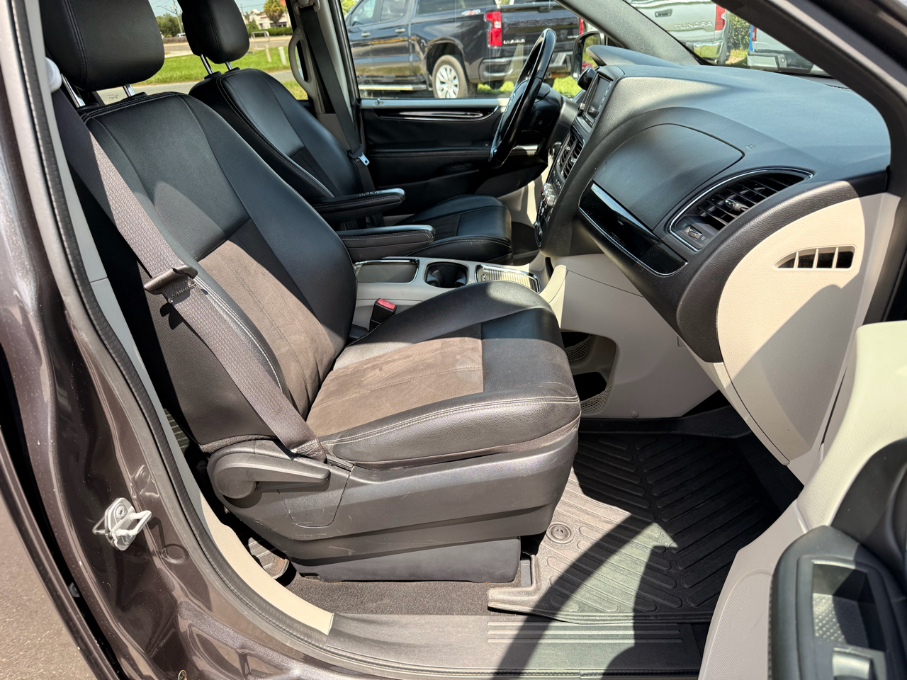 Dodge Grand Caravan SXT 2020