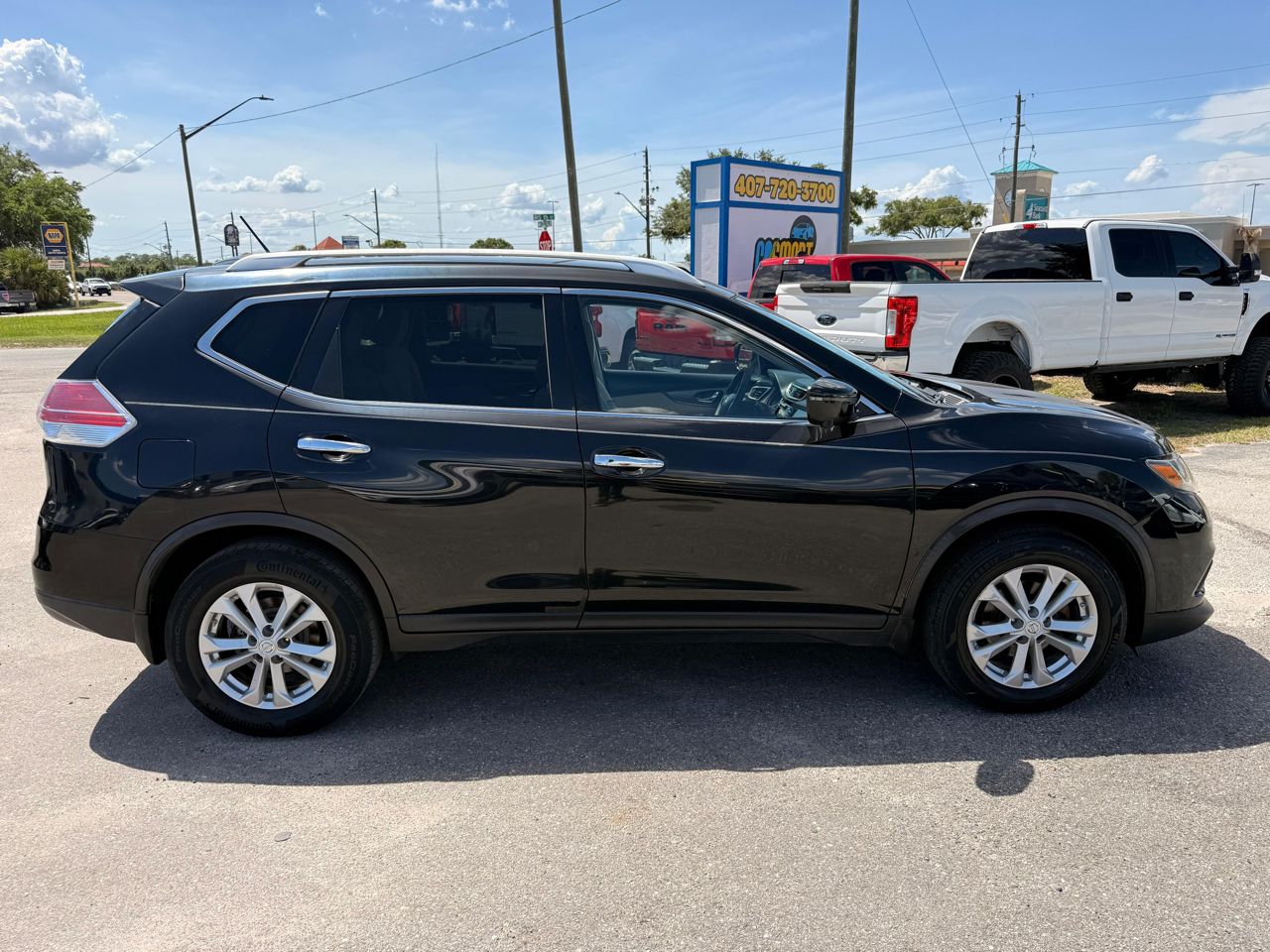 Nissan Rogue FWD 4dr SV 2016