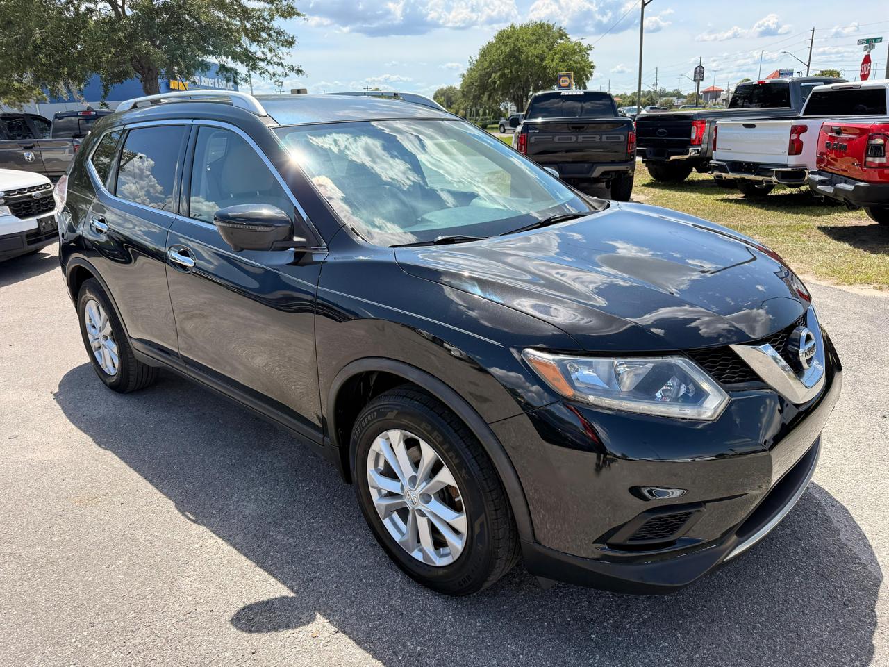 2016 Nissan Rogue FWD 4dr SV