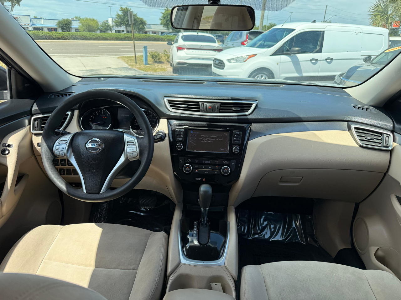 Nissan Rogue FWD 4dr SV 2016