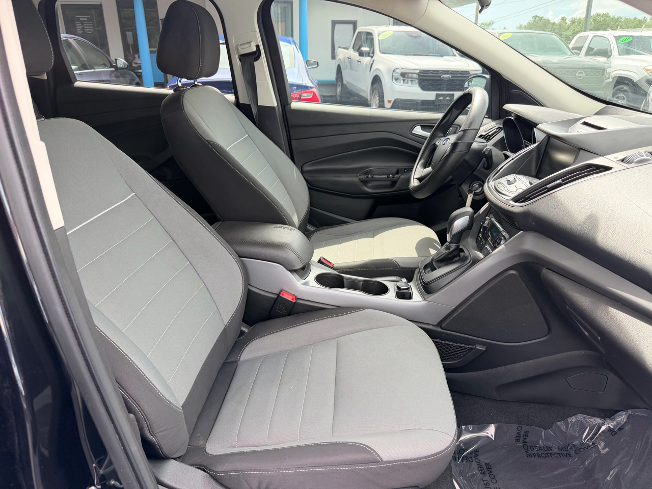 Ford Escape FWD 4dr SE 2015