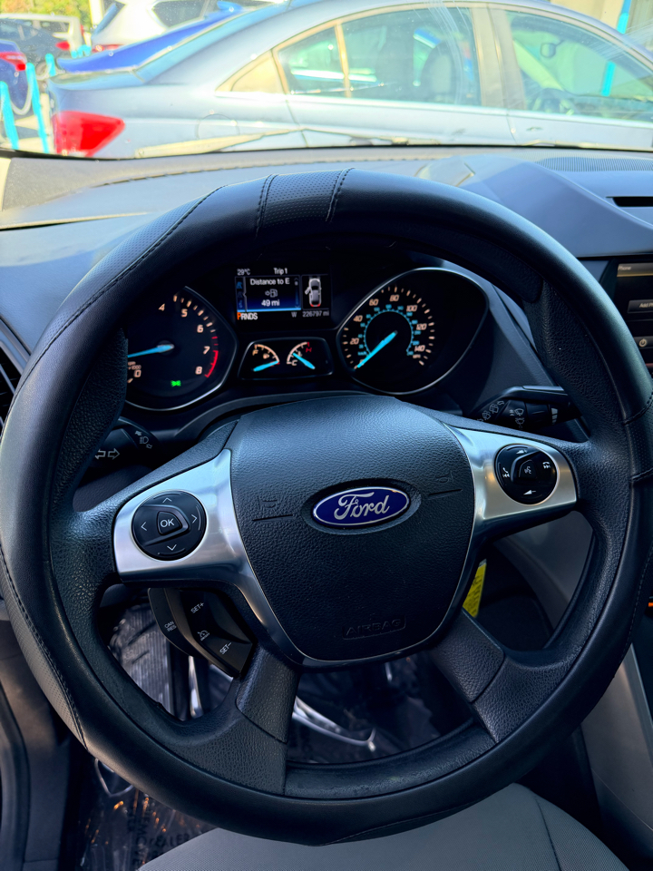 Ford Escape FWD 4dr SE 2015