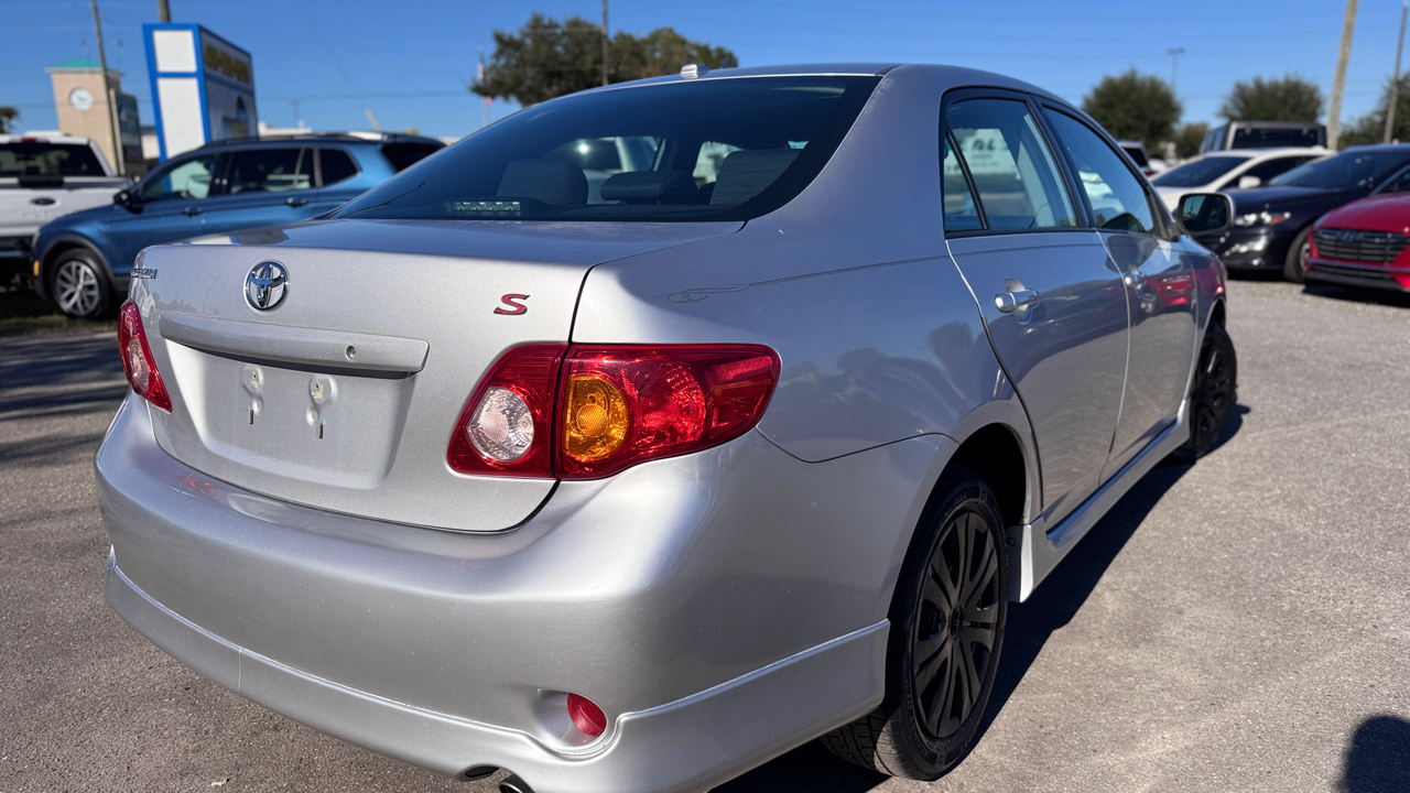 Toyota Corolla S 2009