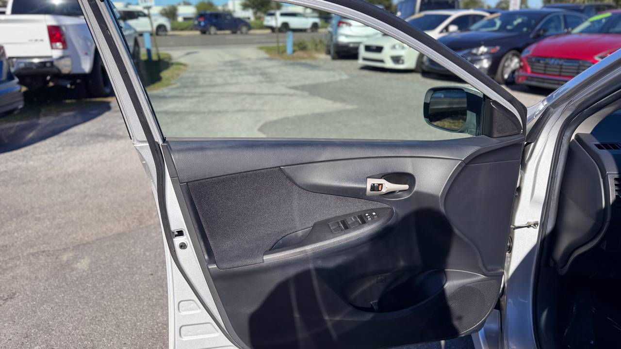 Toyota Corolla S 2009