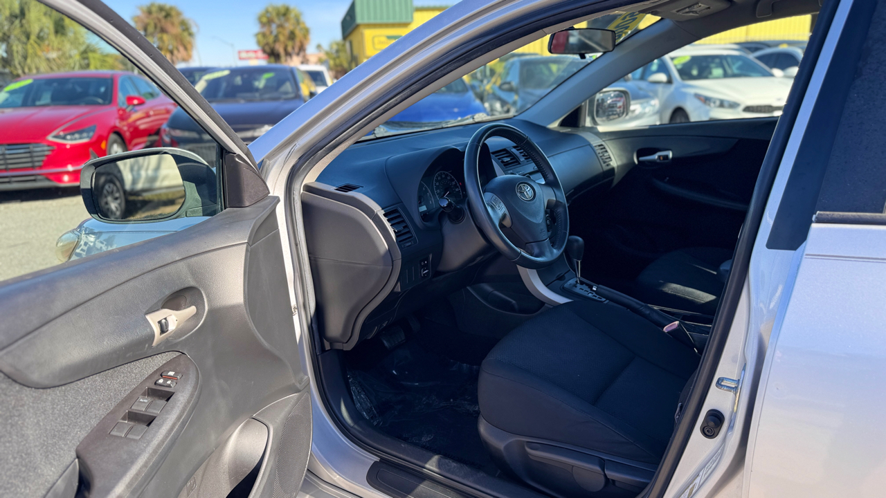 Toyota Corolla S 2009