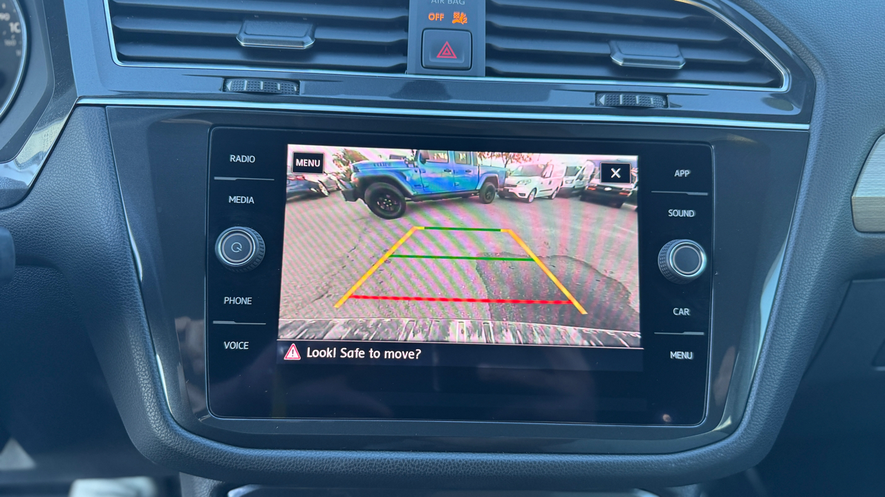 Volkswagen Tiguan 2.0T SE R-Line Black FWD 2019
