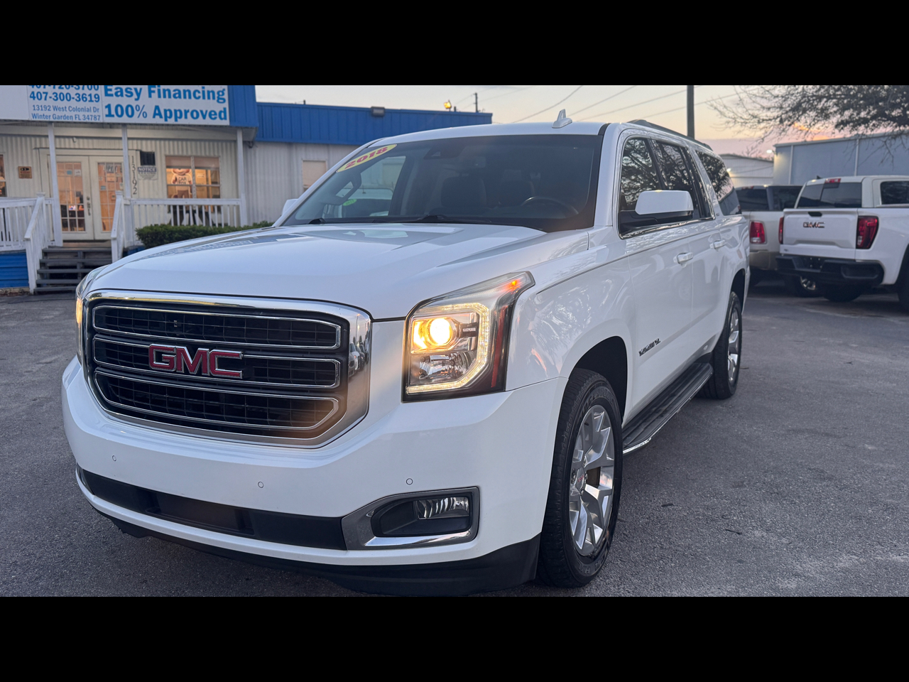 GMC Yukon XL 2WD 4dr SLE 2018