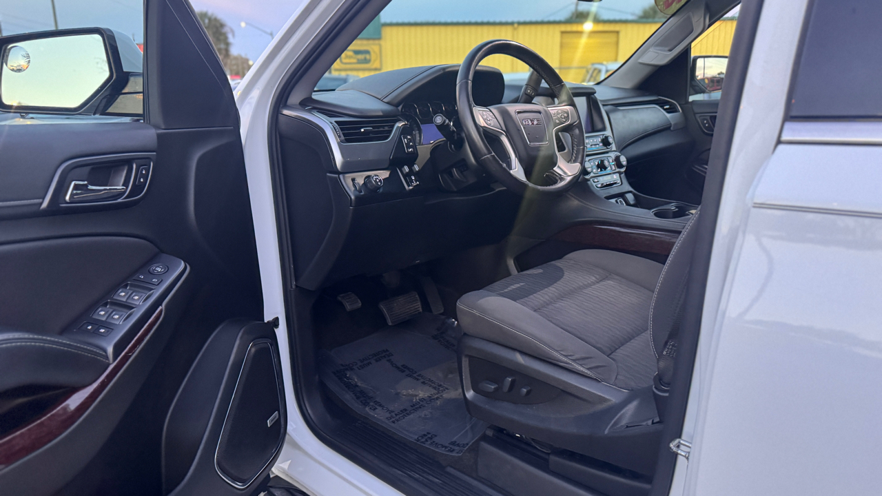 GMC Yukon XL 2WD 4dr SLE 2018