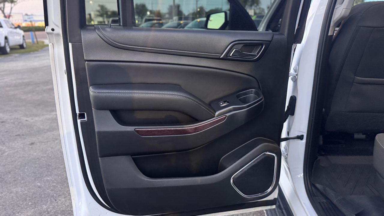 GMC Yukon XL 2WD 4dr SLE 2018