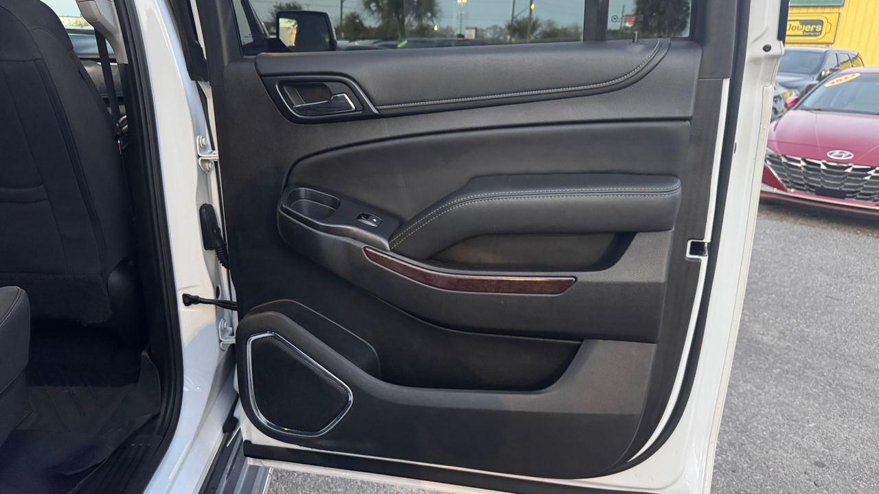 GMC Yukon XL 2WD 4dr SLE 2018