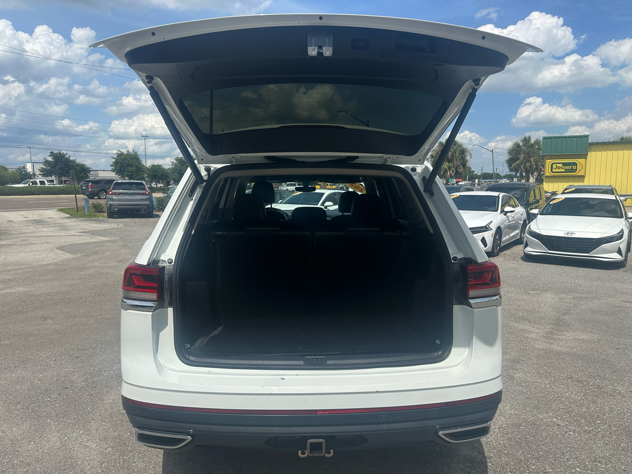 Volkswagen Atlas 2021.5 3.6L V6 SE w/Technology FWD 2021