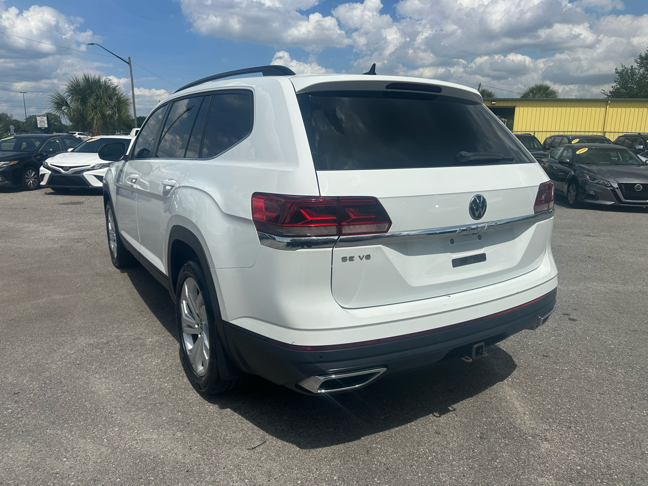 Volkswagen Atlas 2021.5 3.6L V6 SE w/Technology FWD 2021