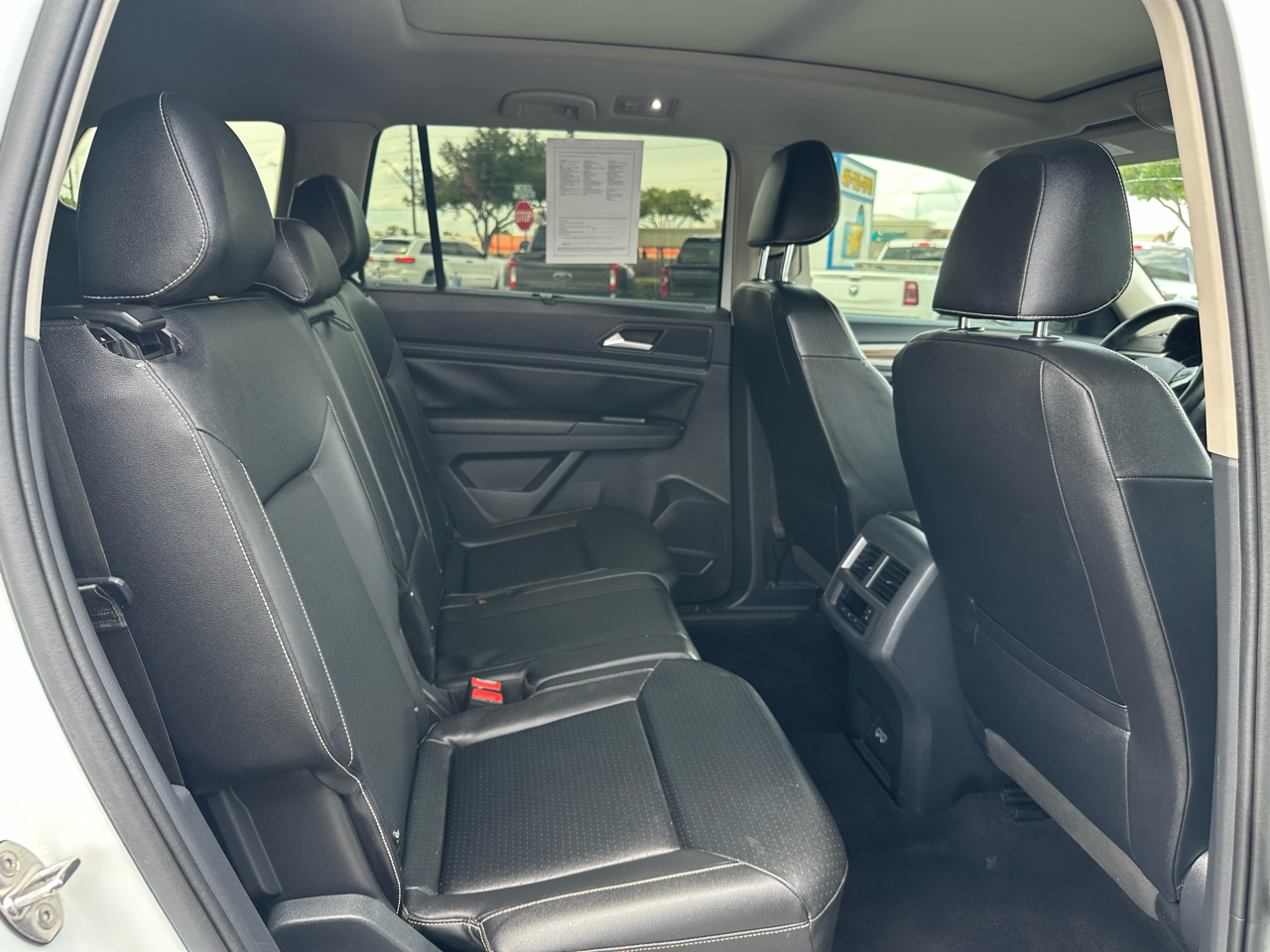 Volkswagen Atlas 2021.5 3.6L V6 SE w/Technology FWD 2021